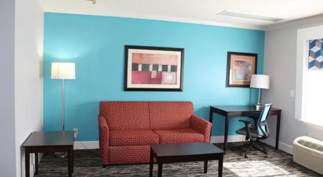 Люкс Quality Inn Crossville Near Cumberland Mountain State Park