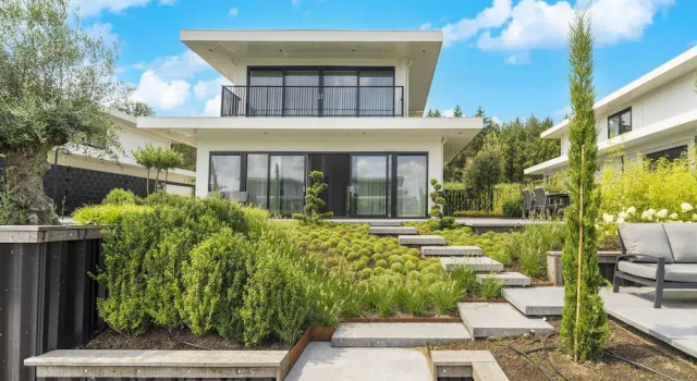 Вилла Beautiful Water Villa Near Harderwijk