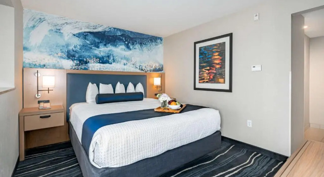 Люкс Best Western Plus Marina Gateway Hotel
