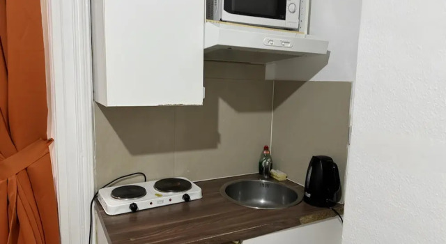 Апартаменты Remarkable Studio Apartment in London