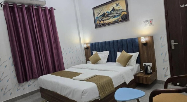 Номер Deluxe Hotel The Sky Blue & Caffe