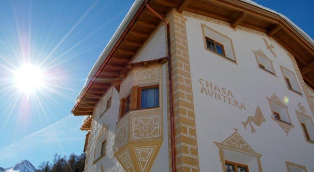 Chasa Muntera, Prenota Hotel Hotel a Samnaun con parcheggio, Parcheggio