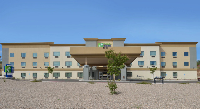 Holiday Inn Express & Suites Globe by IHG, Book Hotel Globe Tonto National Forest