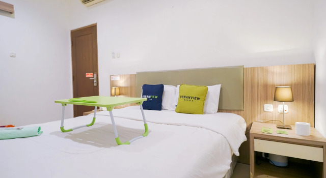 Urbanview Hotel Bes Mangga Besar by RedDoorz, Забронировать Отель Отели Джакарты 3 звезды, рядом с Glodok Market, 3*