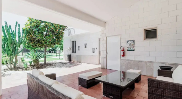 Pietramare Luxury Suites, Buchen Sie Bed & Breakfast Bari Metropolitanstadt Bari