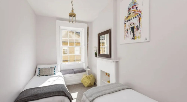 Duke Street City Center Apartment
