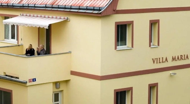 Pension Villa Maria, Забронировать Вилла Коттеджи Карловых Варов, рядом с Vridelni kolonada, Коттедж