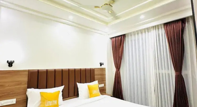 Апартаменты Deluxe Lime Tree 1BHK Service Apartment Gurgaon