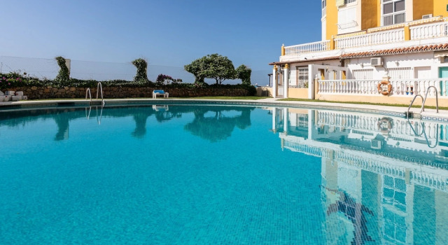 Almirante 903 JUST ON THE BEACH, Prenota Hotel Hotel a Costa Tropical con piscina, Piscina