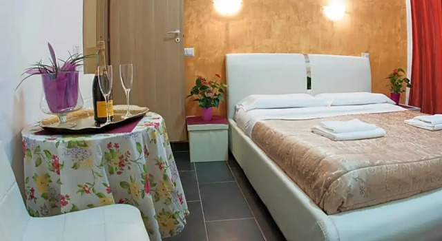 Номер Standard Gio Suites