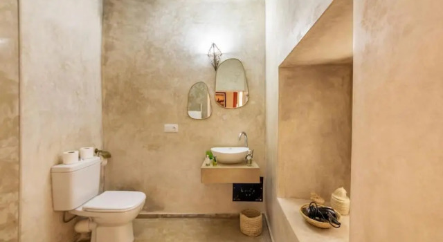 Camera Standard Riad Lila
