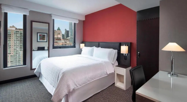 Двухместный номер Deluxe Four Points by Sheraton Manhattan Midtown West
