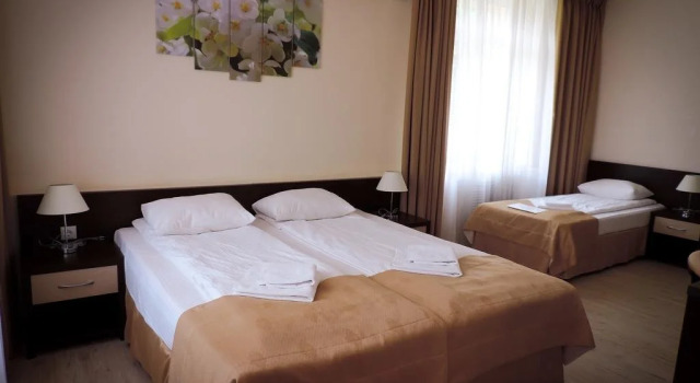 Inn Ordzhonikidze 8A