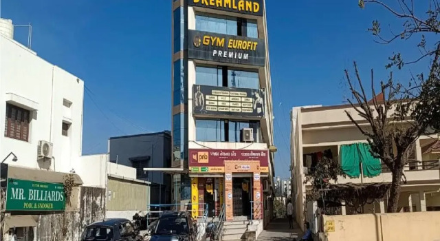 Hotel Dreamland Chandkheda, Rezervovat Hotel Hotely v Gujarat s parkováním, Parkování