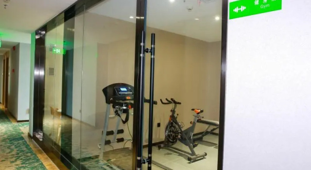 GreenTree Inn Ankang Chengpeng Mechatronics City, Boek Hotel Hotels in Shaanxi met parkeren, Parkeren