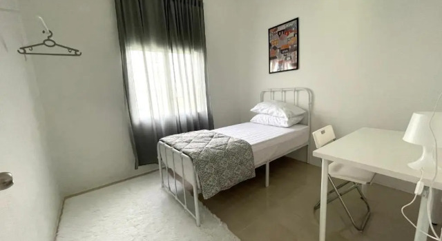 Cosy little home near to the town, Prenota Hotel Hotel a Kelantan con parcheggio, Parcheggio