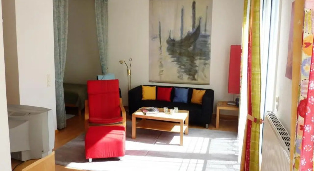 Laurin Apartment L63, Book Apartment  