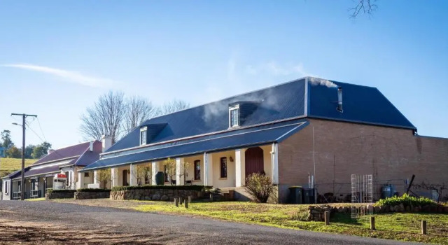 Brigham House, Забронировать Отель «постель и завтрак» Тума Kosciuszko National Park