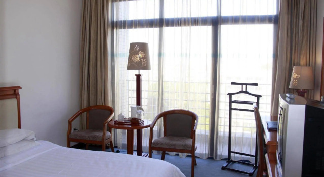 Guangzhou Xihu Hotel of Scut, Boek Hotel Hotels in Guangdong met parkeren, Parkeren