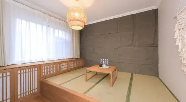 Люкс Luxury Changbaishan Guoxin Four Seasons Hot Spring Resort Hotel