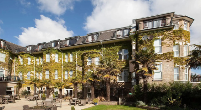 The Connaught Lodge