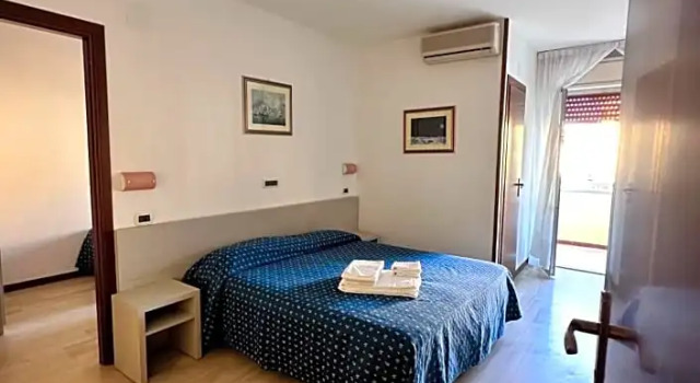 Номер Superior Hotel Holiday