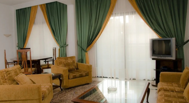 Апартаменты с 2 комнатами с балконом White House Apartments