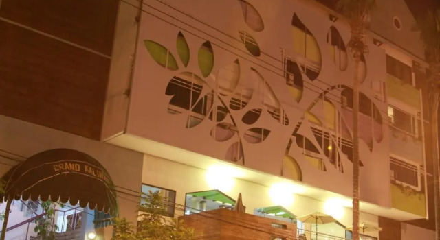 Двухместный номер Standard ZEN Rooms Kalimas KH Mas Mansyur