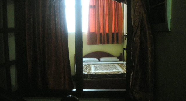 Downtown Inn, Забронировать Отель Нувара-Элия 