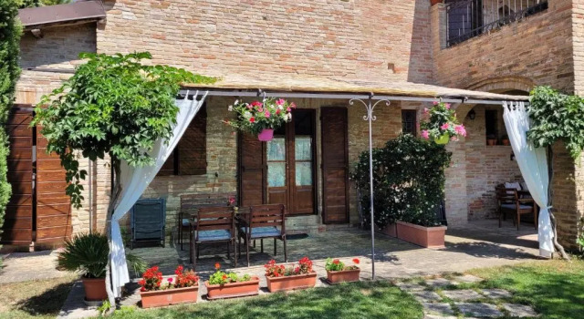 Апартаменты Agriturismo Fiorano