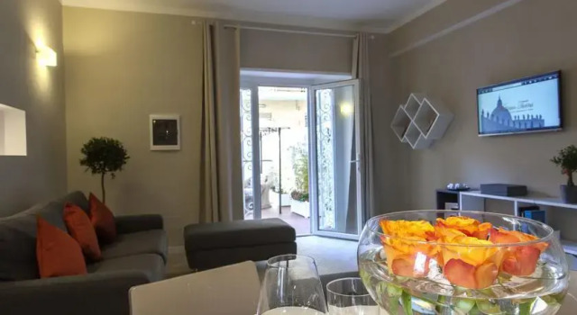 Vatican Twins Rome Luxury Stay