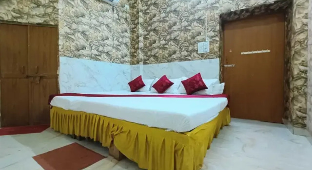 Трёхместный номер Standard Shri Bholanath Atithi Bhavan
