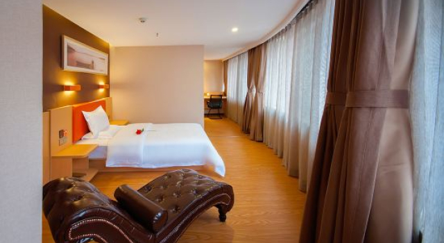 Люкс Superior GreenTree Alliance Hotel Chongqing Jiefangbei Walking Street