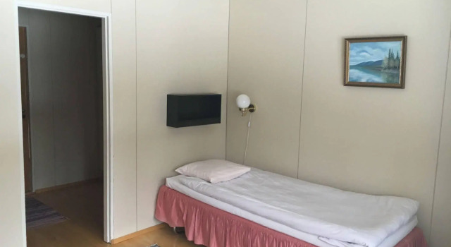 Hotel Yöpuu, Buchen Sie Hotel Kemi Meri-Lapin