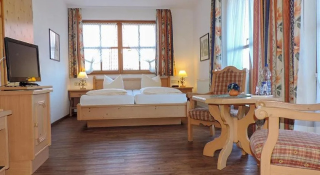 Hotel und Berggasthof Zum Sonnenhof, 预订 酒店 Oberharz am Brocken 萨克森-安哈尔特州