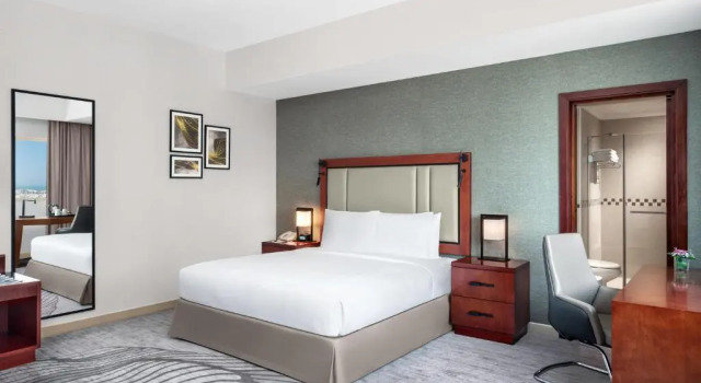 Полулюкс с видом на реку Doubletree By Hilton Ras Al Khaimah