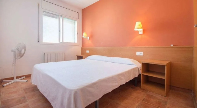Manila Houses C-3, Забронировать Вилла Калафель El Baix Penedès