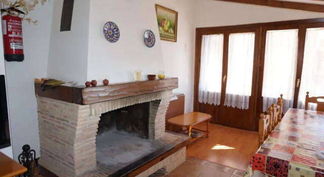 Casa Rural Os Arregueses, Book Hotel Hotels in Aragon with Parking, Parking