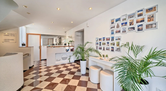 Sunset Split Rooms, Book Guesthouse Podstrana Split Region