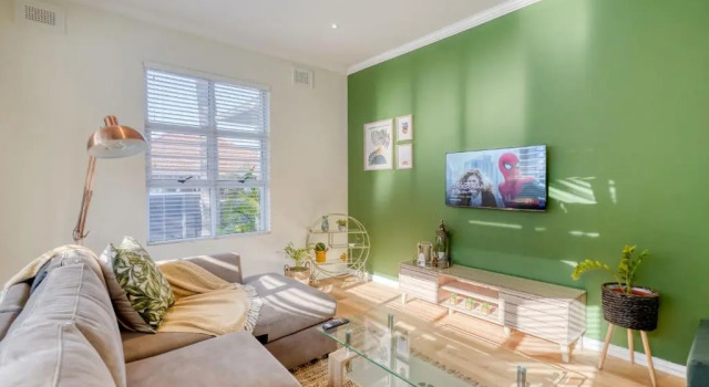 Апартаменты Hampton Collection - Stylish 3 Sleeper Apartment with Pool