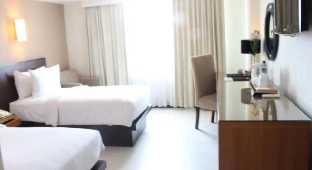 Camera doppia Deluxe Hotel Santika Pandegiling - Surabaya