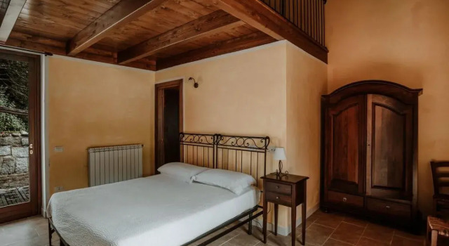 Vallicciola Monte Limbara Nature Hotel, Забронировать Отель Отели Темпьо-Паузания с парковкой, Парковка