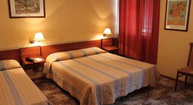 Трёхместный номер Standard Hotel Milano