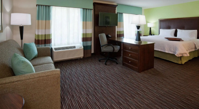 Двухместная студия Hampton Inn & Suites Minneapolis West/ Minnetonka