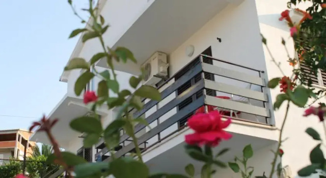 Apartments Civadelić