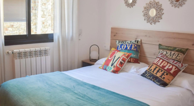 Apartament Mufló Apartamento encantador con vistas espectaculares a la X de Grandvalira, Забронировать Апартаменты/квартира Отели Грандвалира с парковкой, Парковка