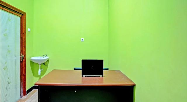 OYO Life 91884 Kost Kusuma Dewi Syariah