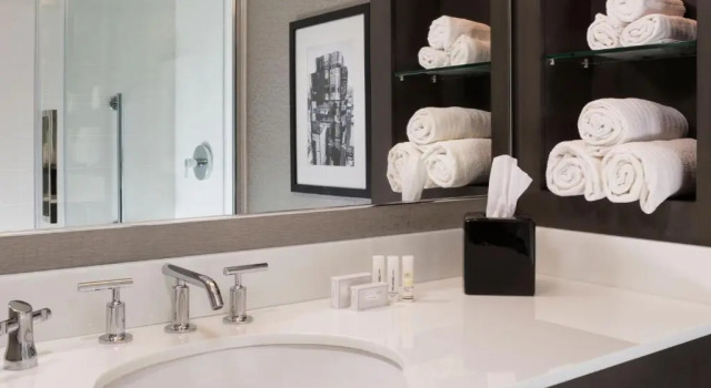 Номер Standard Courtyard by Marriott Minneapolis Downtown