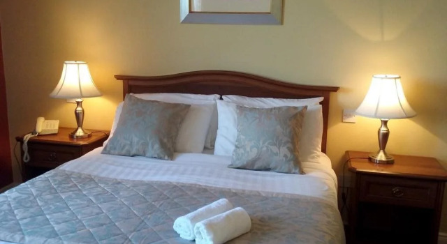 Maol Reidh Hotel, Book Hotel Renvyle Connemara