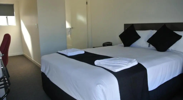 Номер Standard Dooleys Tavern & Motel Springsure
